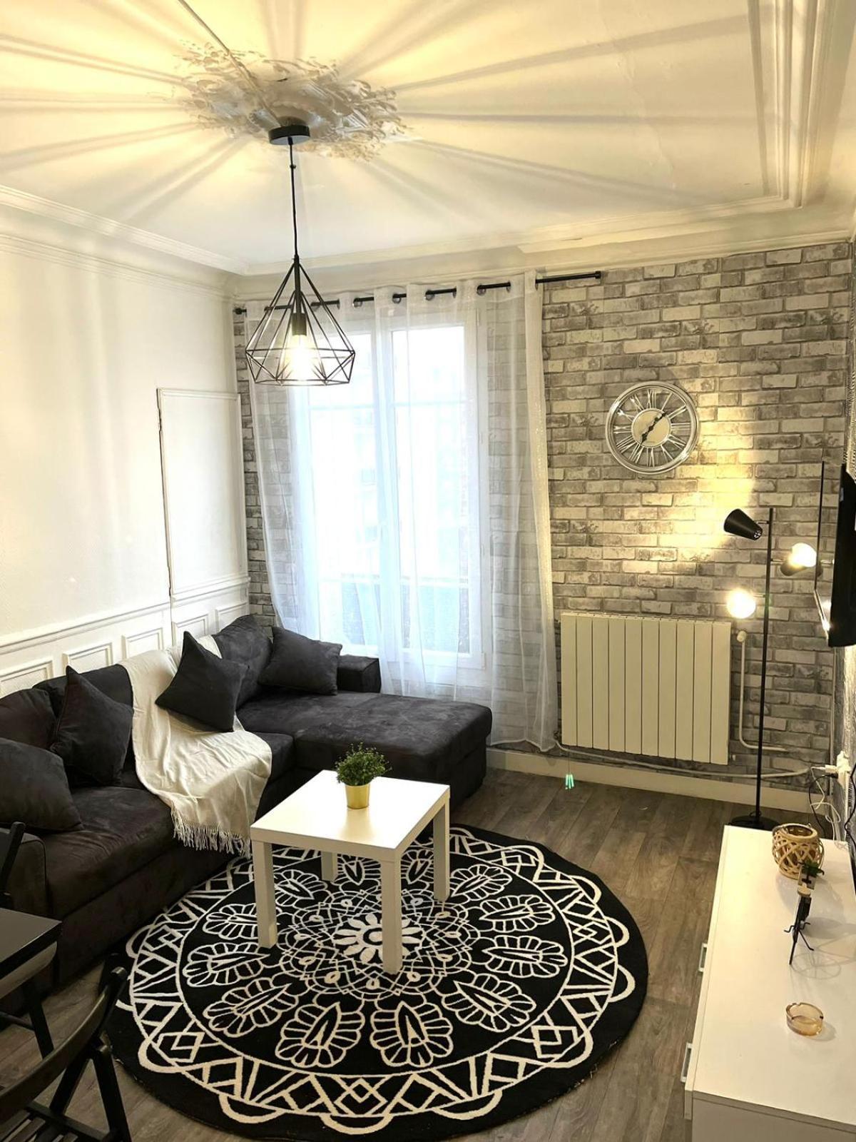 Cosy Cosy Apartment ป็องแต็ง ภายนอก รูปภาพ